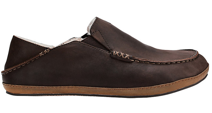 Olukai Moloa Men s Slipper Dark Wood Dark Wood